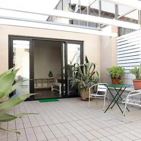Ponti Rossi Sunny Apartment
